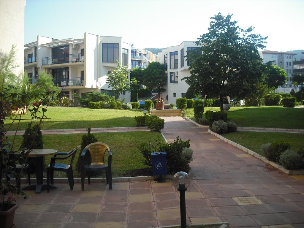 Vega Village Ap B39 Свети-Влас Экстерьер фото